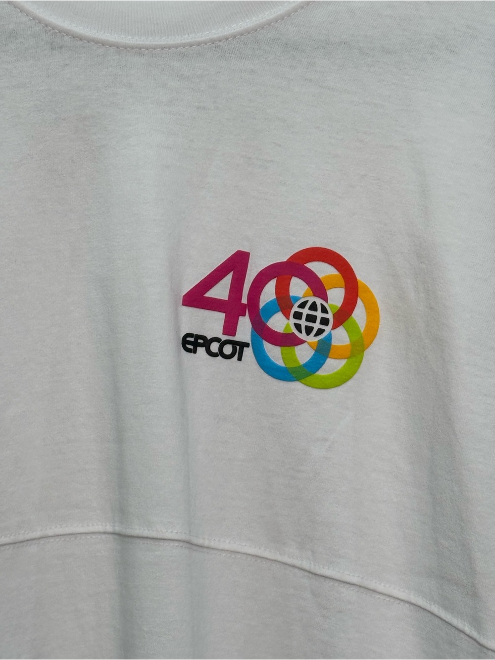 Disney EPCOT 40th Anniversary Spirit Jersey XL NWT 2022 White Rainbow - Picture 6 of 8